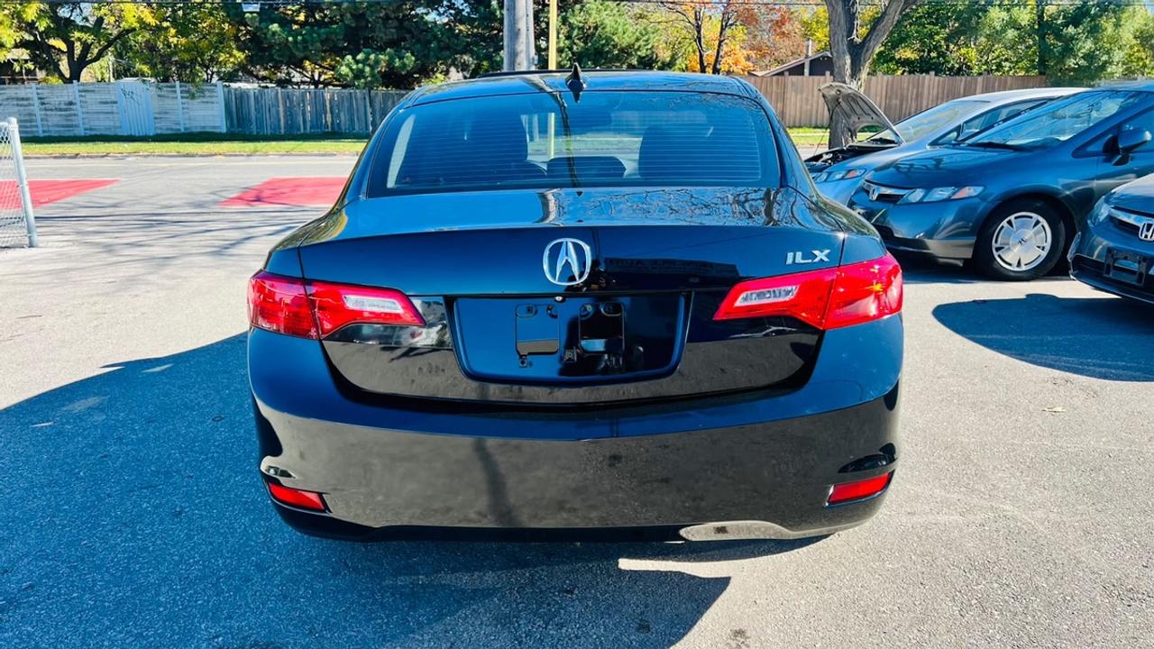 2015 Acura ILX PREMIUM Photo
