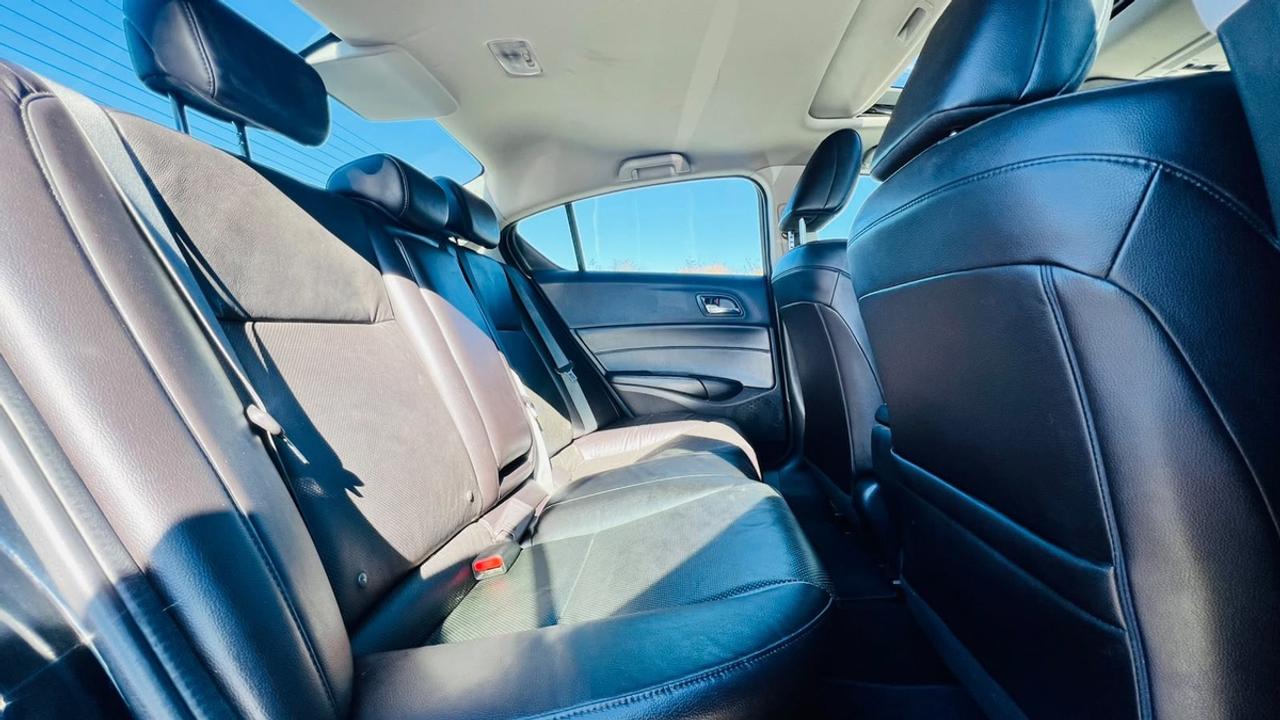 2015 Acura ILX PREMIUM Photo
