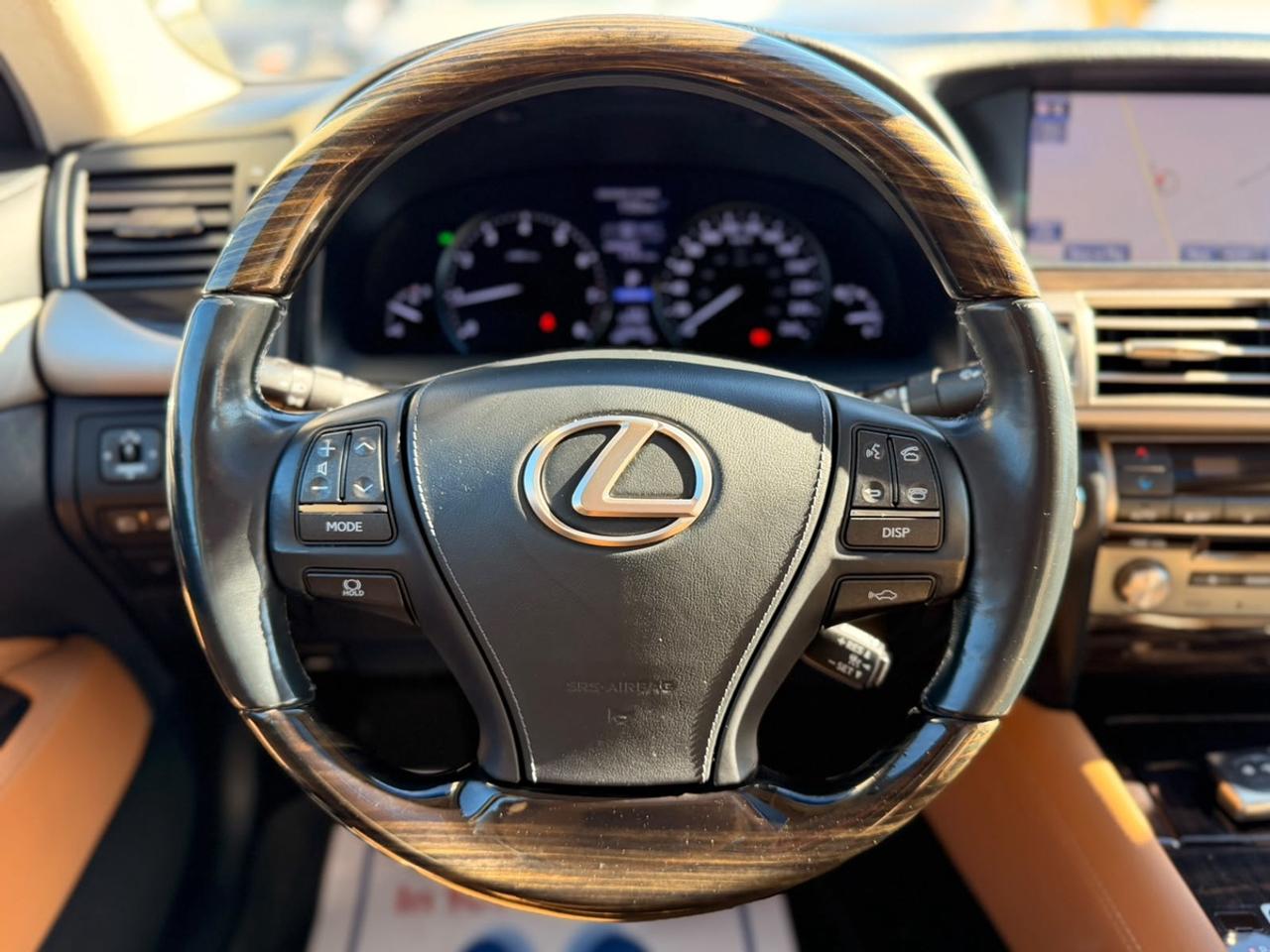 2014 Lexus LS 460 Photo