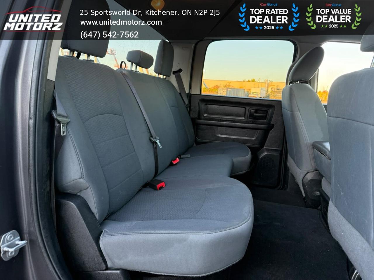2017 RAM 1500 Express HEMI 5.7L CREWCAB 4WD V8~SAEFTY CERTIFIED Photo