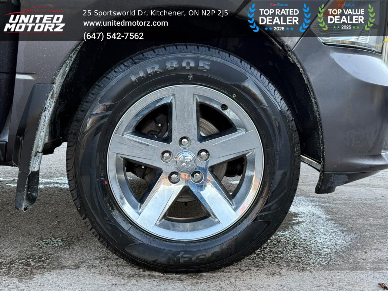 2017 RAM 1500 Express HEMI 5.7L CREWCAB 4WD V8~SAEFTY CERTIFIED Photo