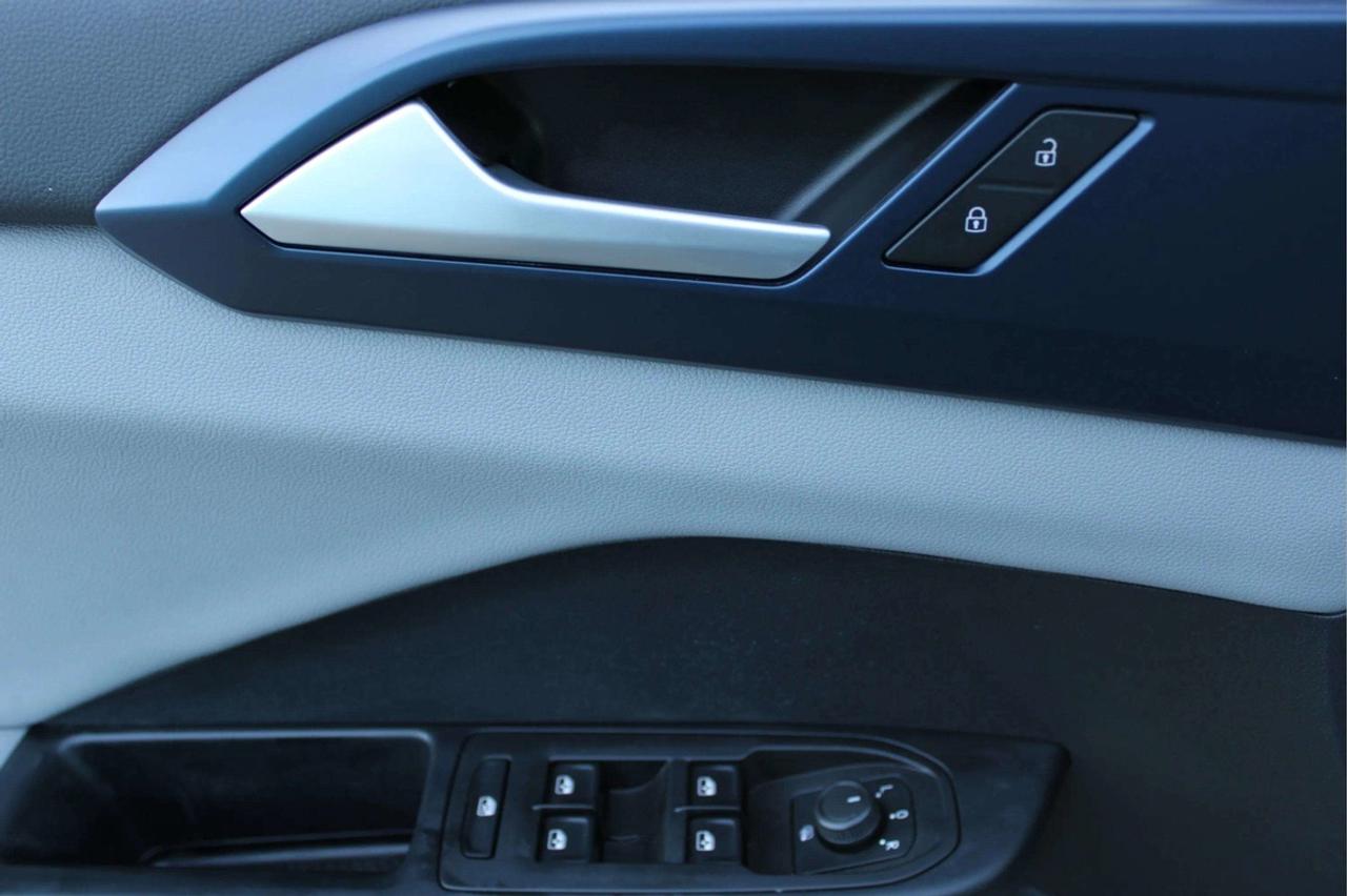 2022 Volkswagen Taos Comfortline Photo