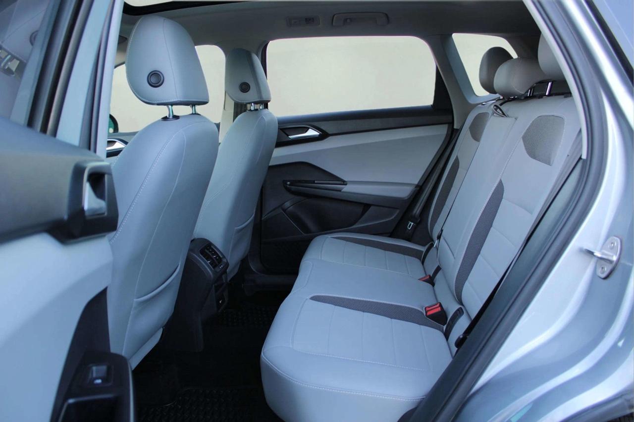 2022 Volkswagen Taos Comfortline Photo