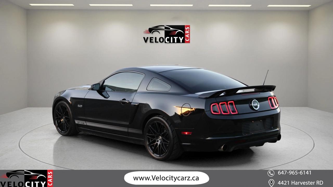 2014 Ford Mustang GT Photo