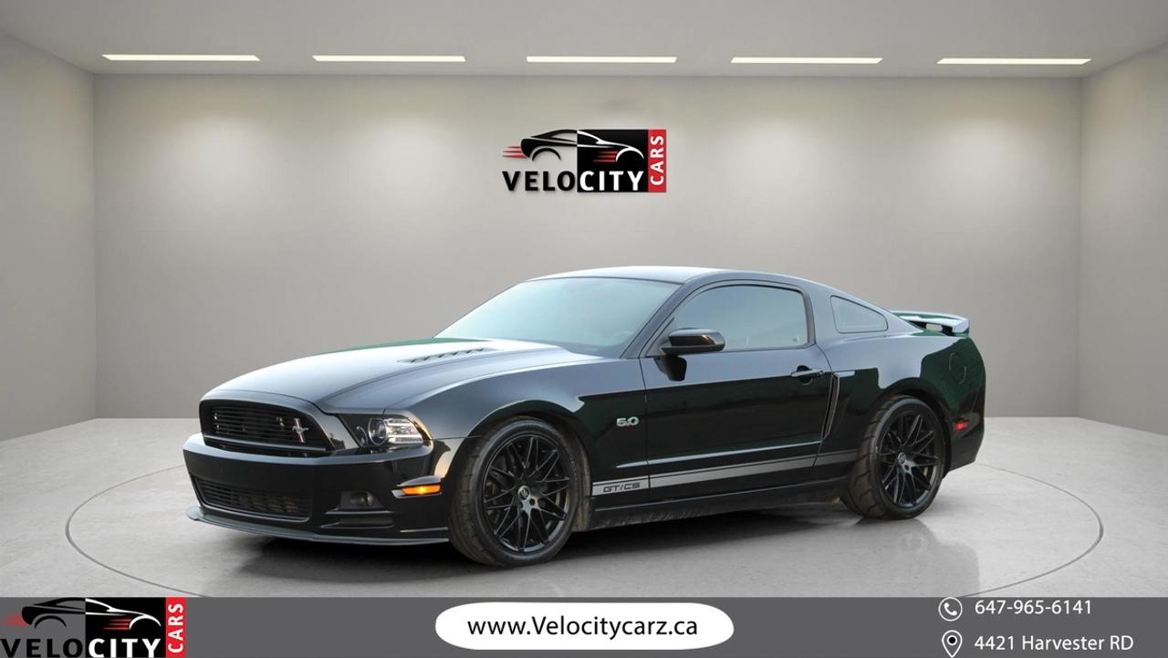 2014 Ford Mustang GT Photo2