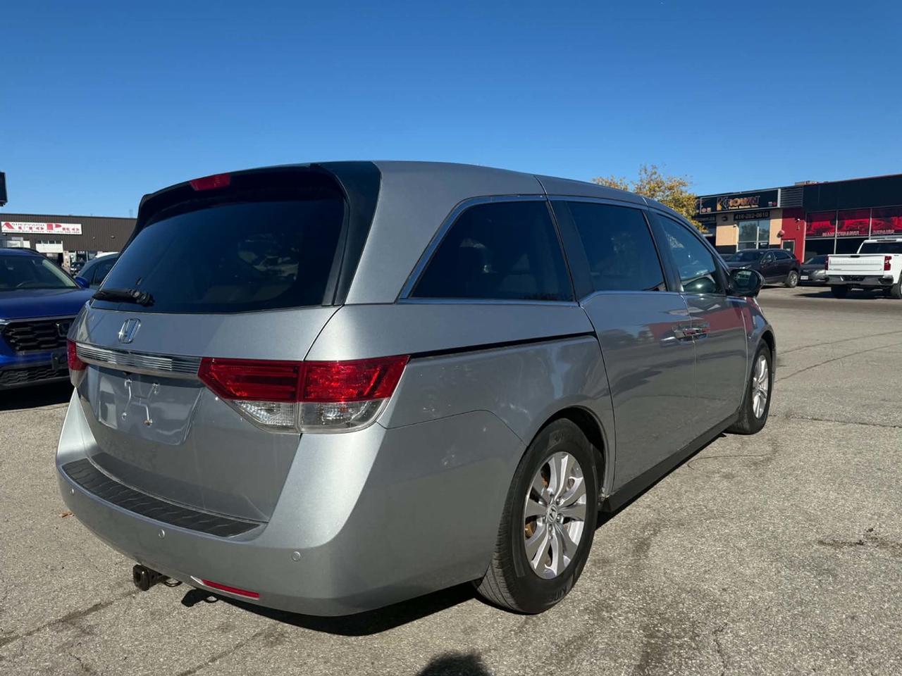 2016 Honda Odyssey EX-L Photo