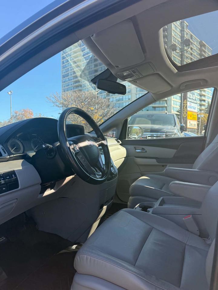 2016 Honda Odyssey EX-L Photo