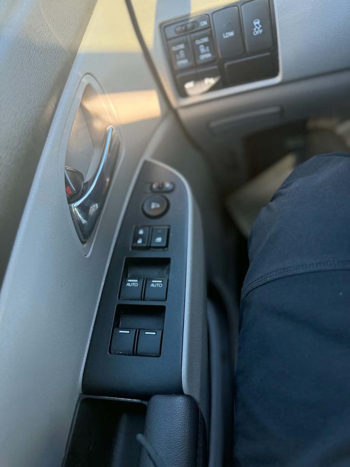 2016 Honda Odyssey EX-L Photo