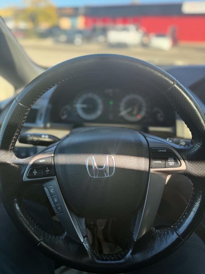 2016 Honda Odyssey EX-L Photo