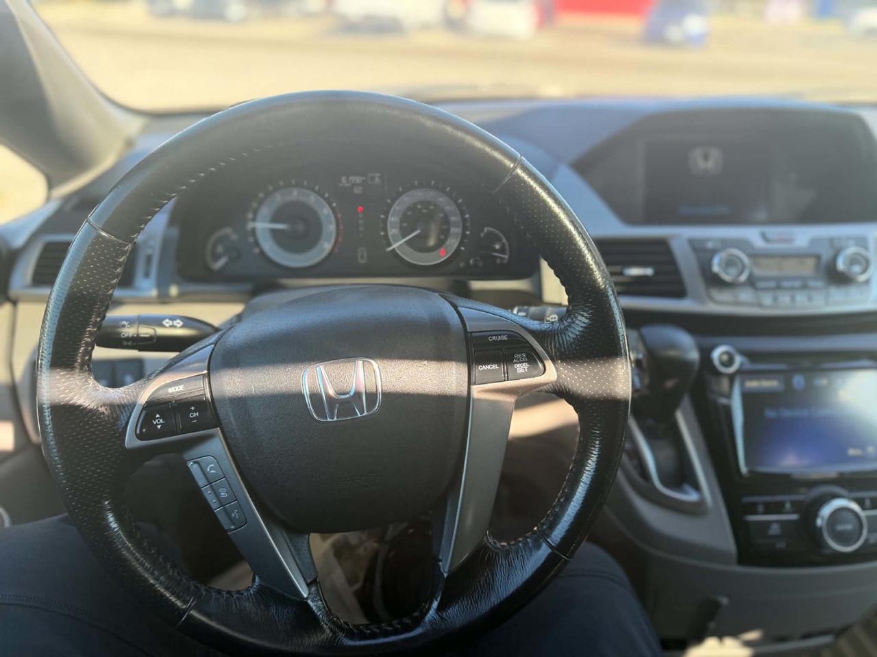 2016 Honda Odyssey EX-L Photo