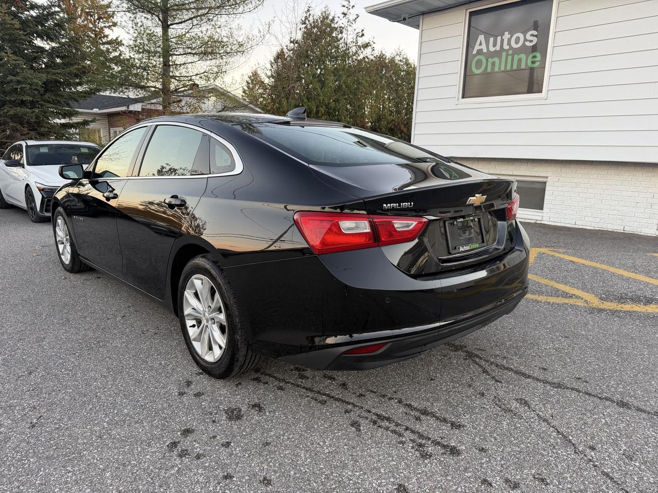 2024 Chevrolet Malibu LT-FACTORY WARRANTY-DRIVE ASSIST-APPLE CARPLAY Photo2