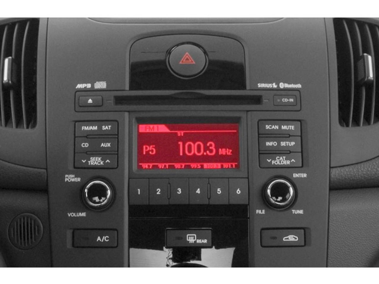 2013 Kia Forte 2.0L EX Photo