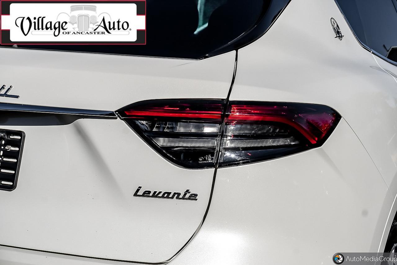 2021 Maserati Levante GranLusso 3.0L Photo4