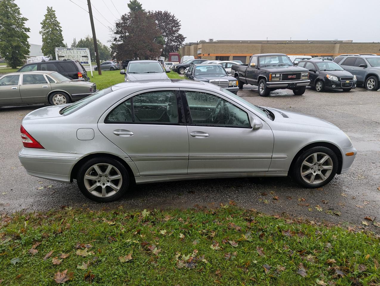 2007 Mercedes-Benz C-Class "4MATIC Luxury SPORT" certified + FREE oil change Photo