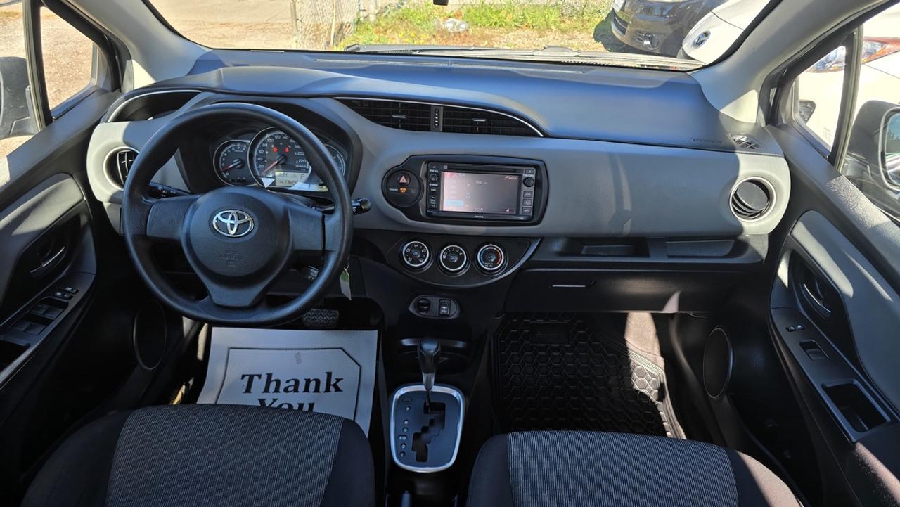 2016 Toyota Yaris l Photo