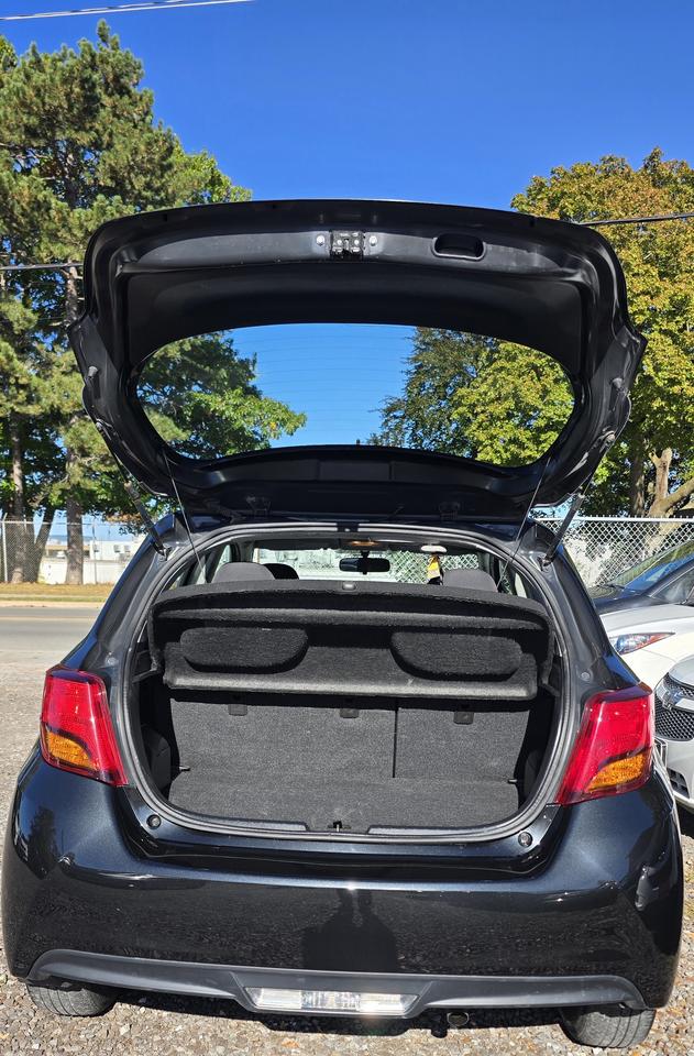 2016 Toyota Yaris l Photo