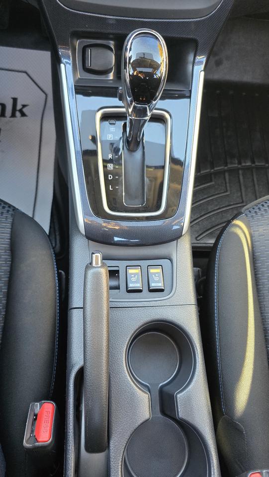 2016 Nissan Sentra SV Photo