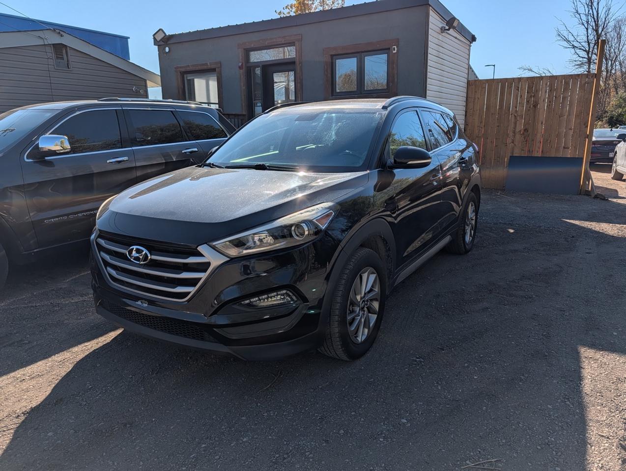 2017 Hyundai Tucson Luxury Photo0