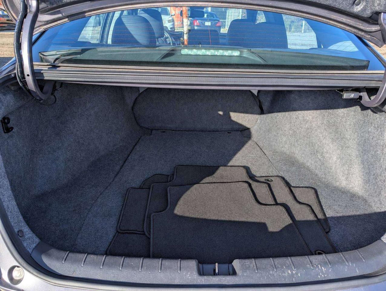 2014 Honda Accord EX-L (No Accidents, Dealer Serviced) Photo