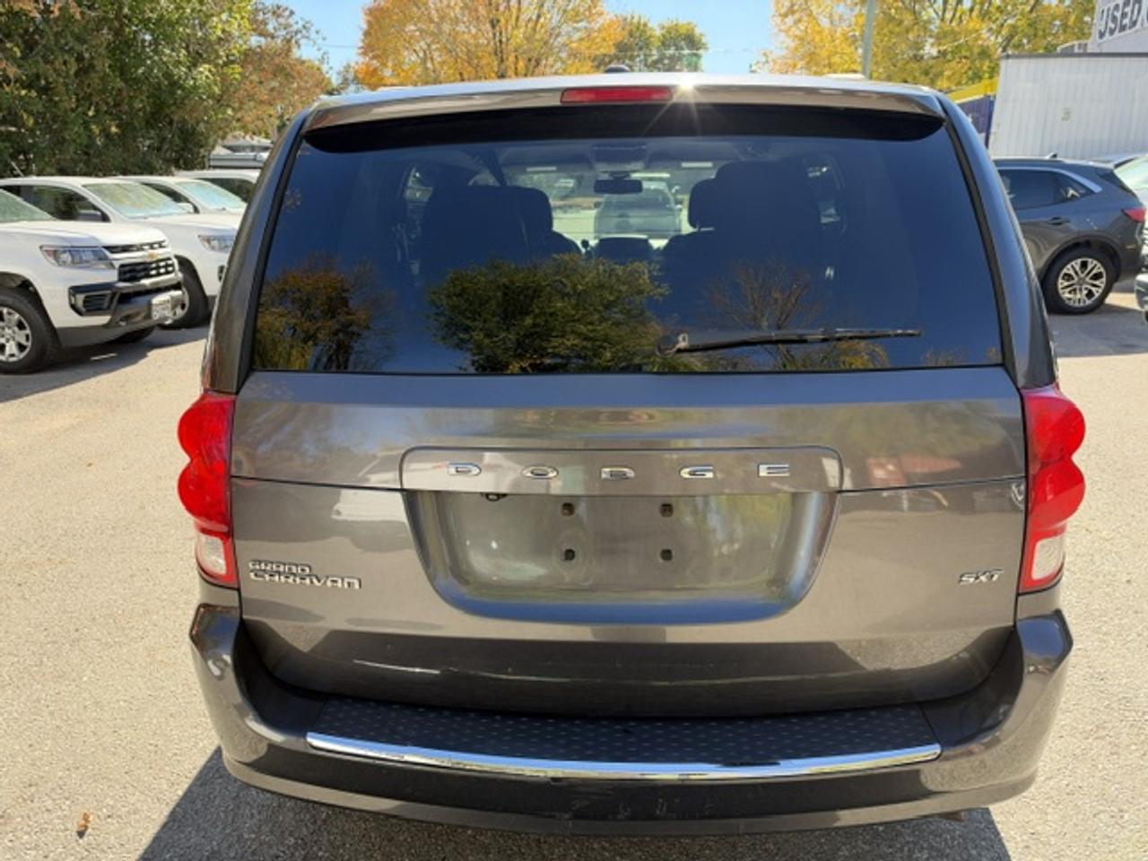 2018 Dodge Grand Caravan SXT 2WD Photo