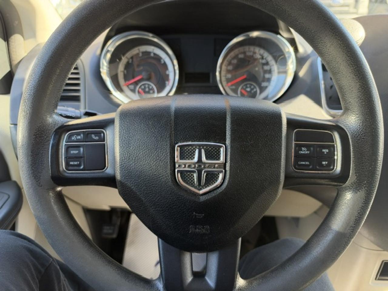 2018 Dodge Grand Caravan SXT 2WD Photo