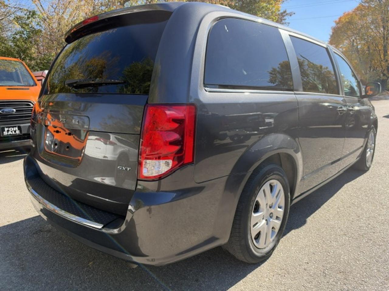 2018 Dodge Grand Caravan SXT 2WD Photo