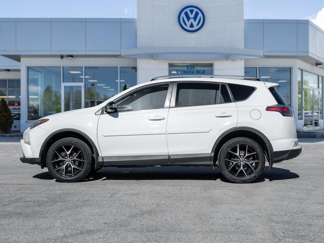 2016 Toyota RAV4 se Photo
