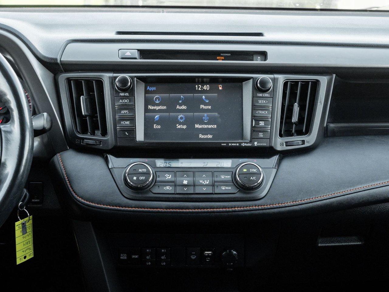 2016 Toyota RAV4 se Photo