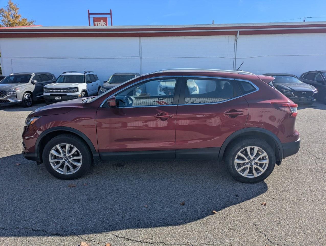 2022 Nissan Qashqai FWD SV CVT Photo