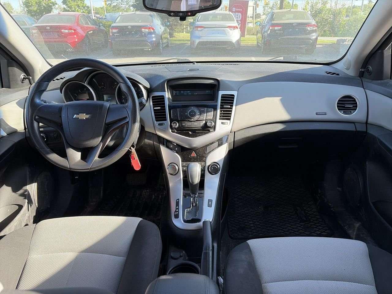 2011 Chevrolet Cruze LS Sedan POWER LOCKS   LOW KMS   NO A/C UNIT   BASE MODEL Photo