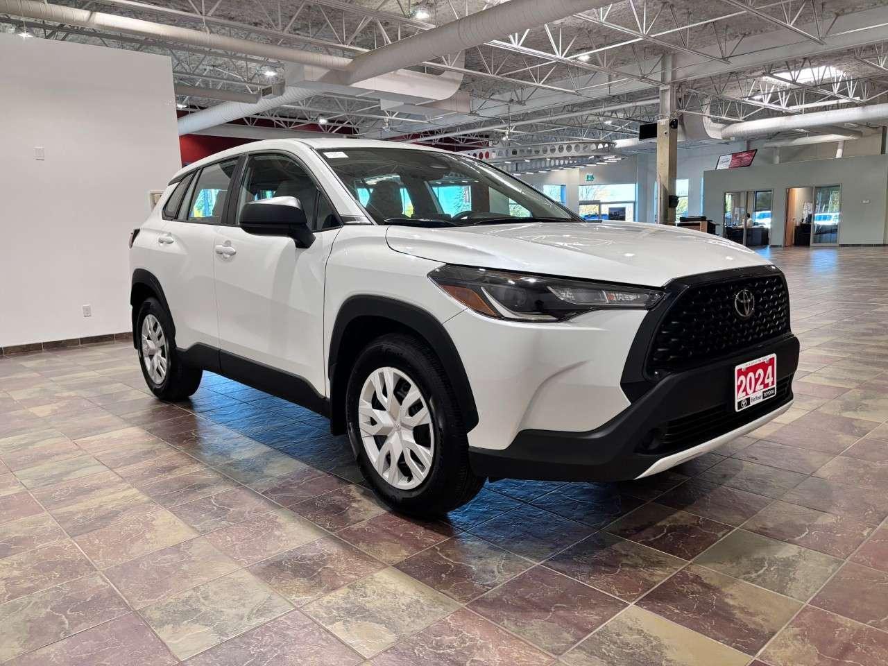 2024 Toyota Corolla Cross L FWD Photo