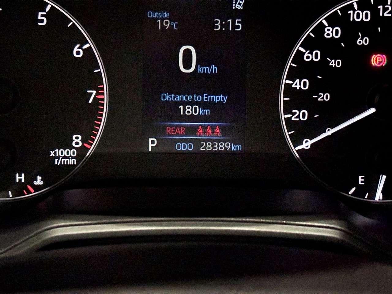 2024 Toyota Corolla Cross L FWD Photo