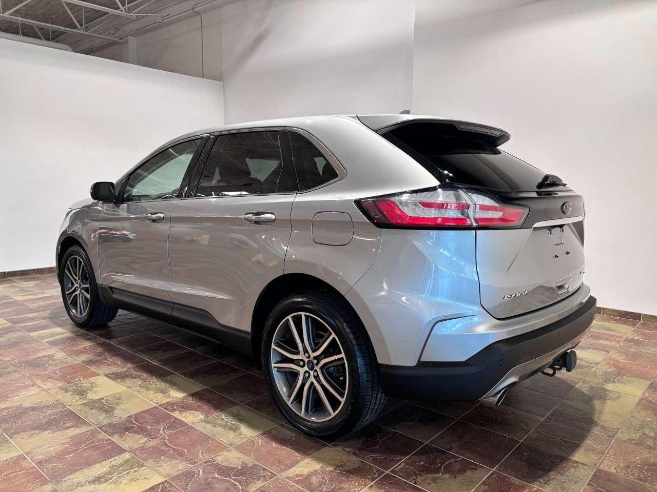 2020 Ford Edge Titanium AWD Photo