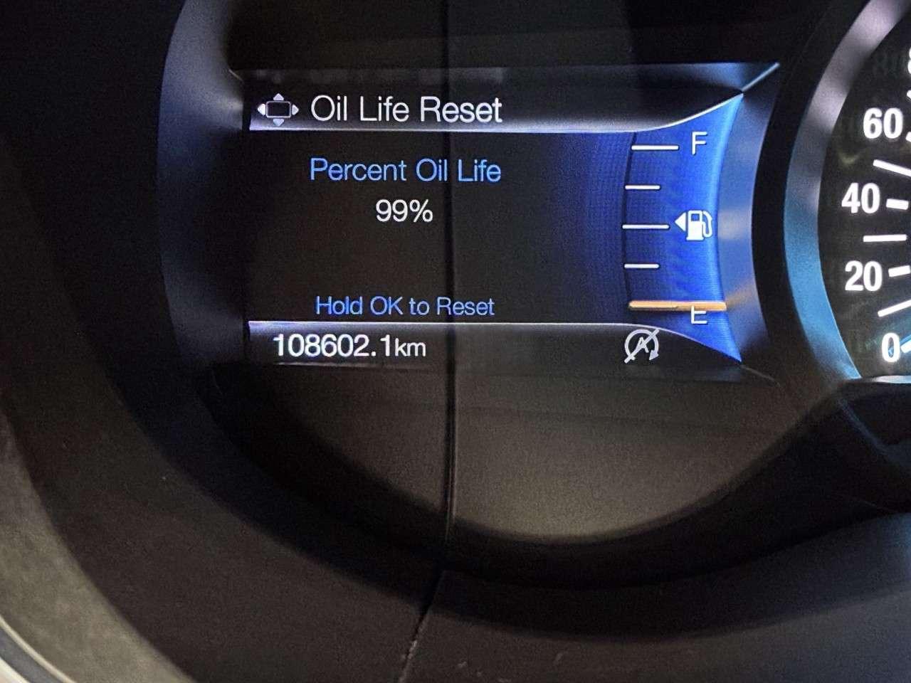 2020 Ford Edge Titanium AWD Photo