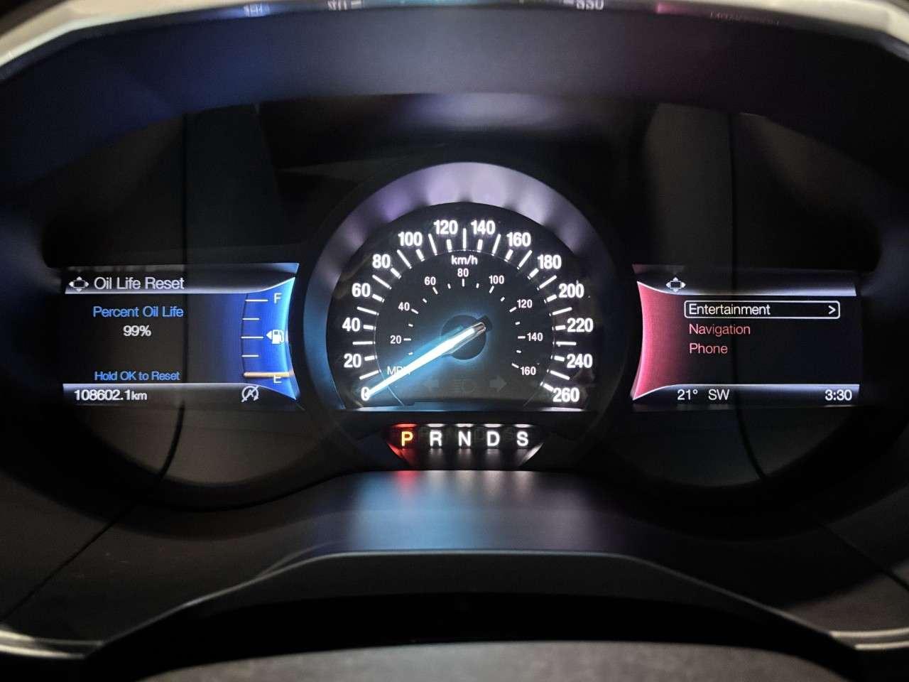 2020 Ford Edge Titanium AWD Photo