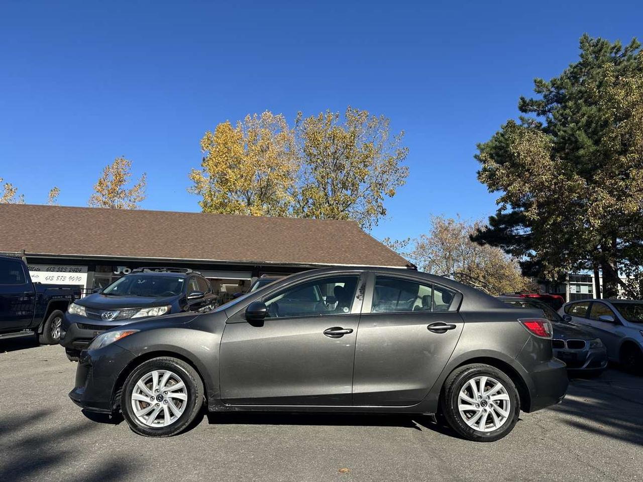 2013 Mazda 3 GS-L Photo