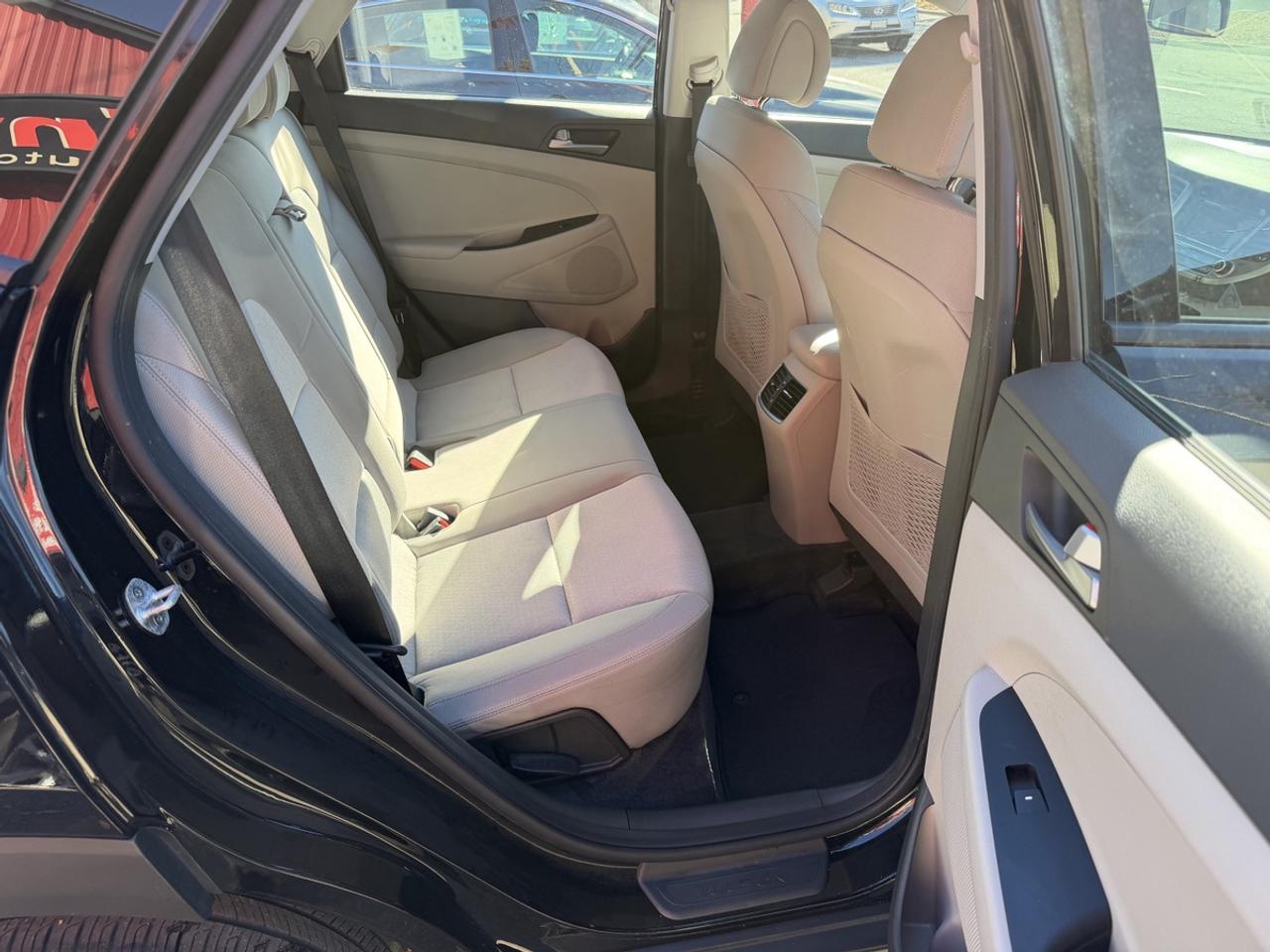 2016 Hyundai Tucson 2.0L Photo