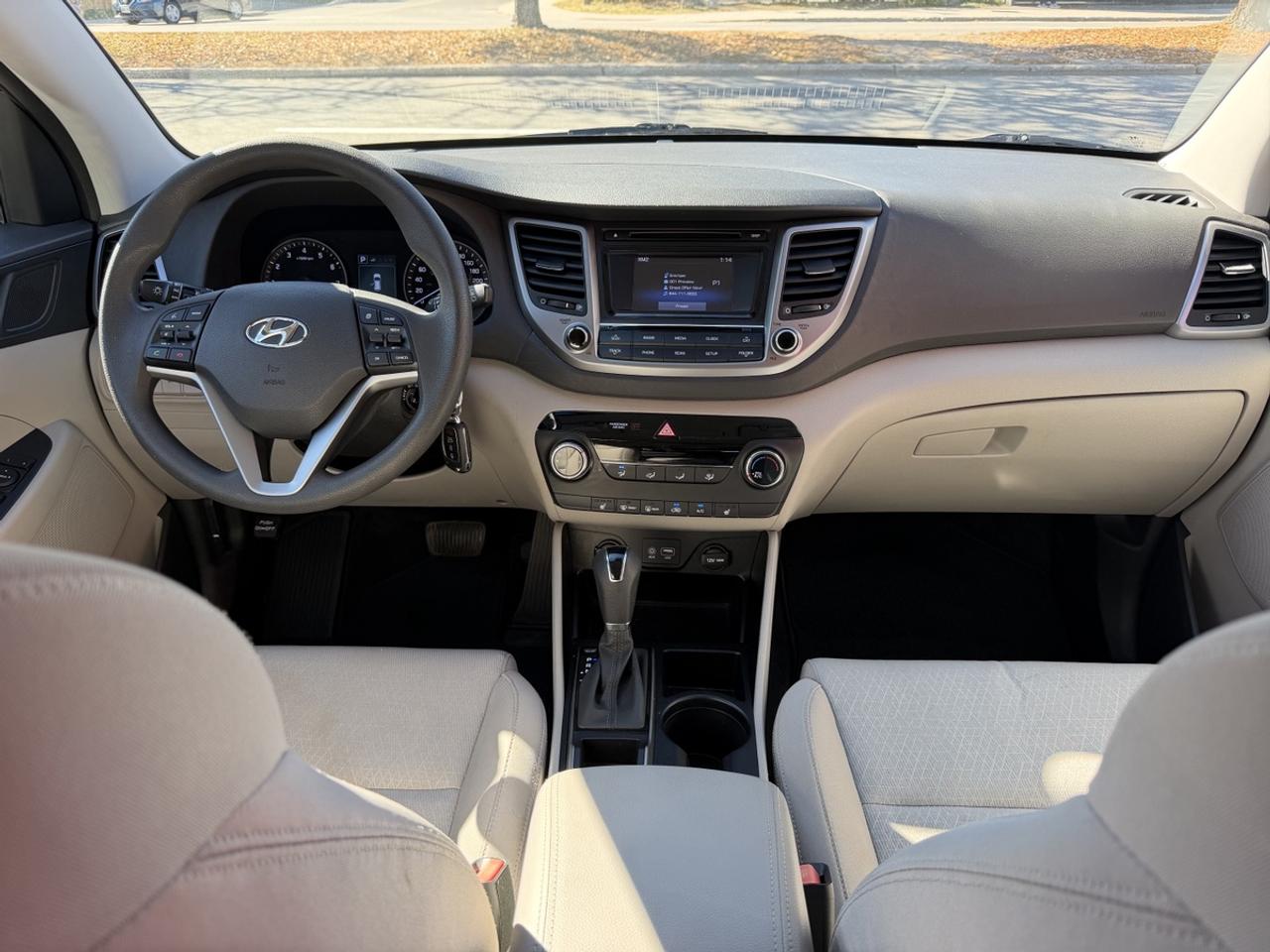 2016 Hyundai Tucson 2.0L Photo