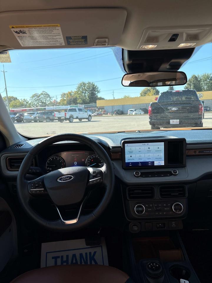 2022 Ford Maverick Lariat Photo