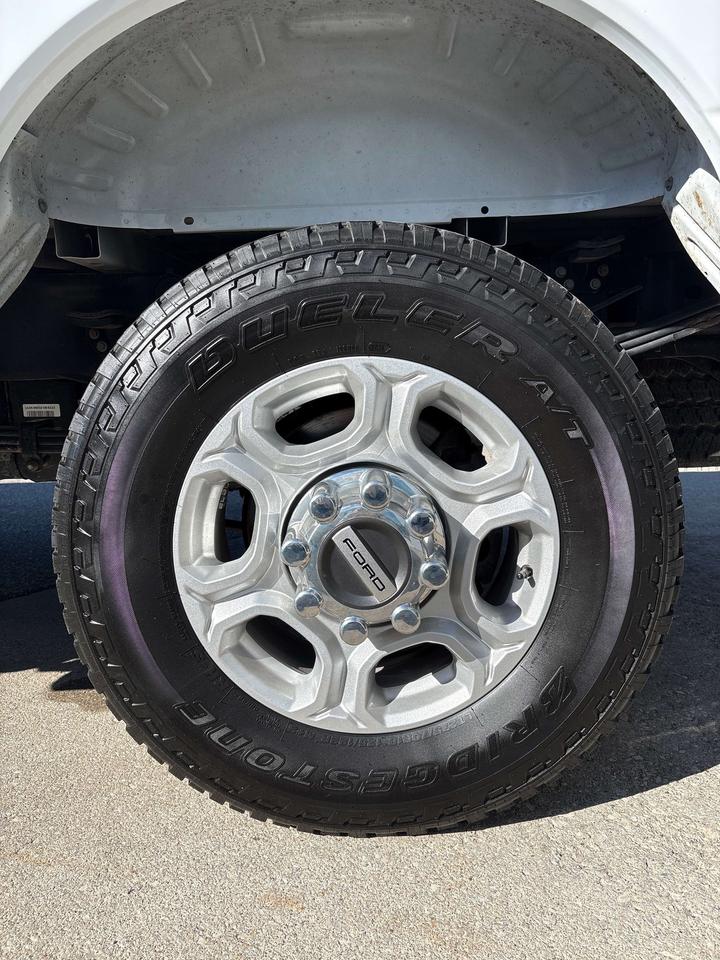 2025 Ford F-250 XLT Photo