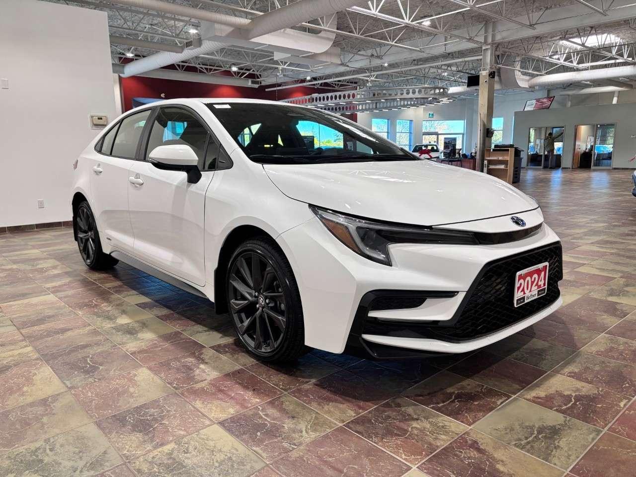 2024 Toyota Corolla Hybrid SE CVT AWD Photo