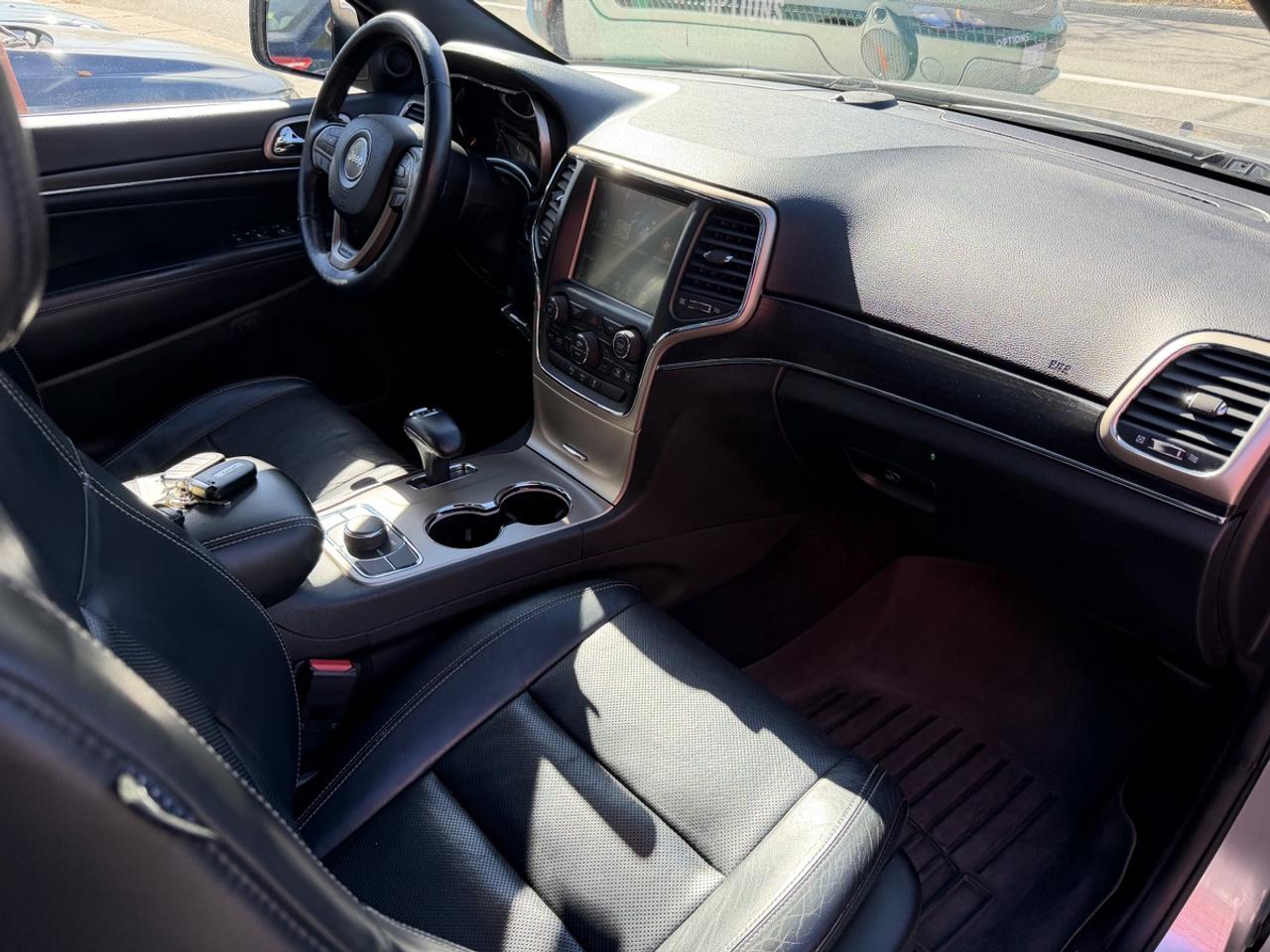 2014 Jeep Grand Cherokee Limited 4X4 DIESEL Photo