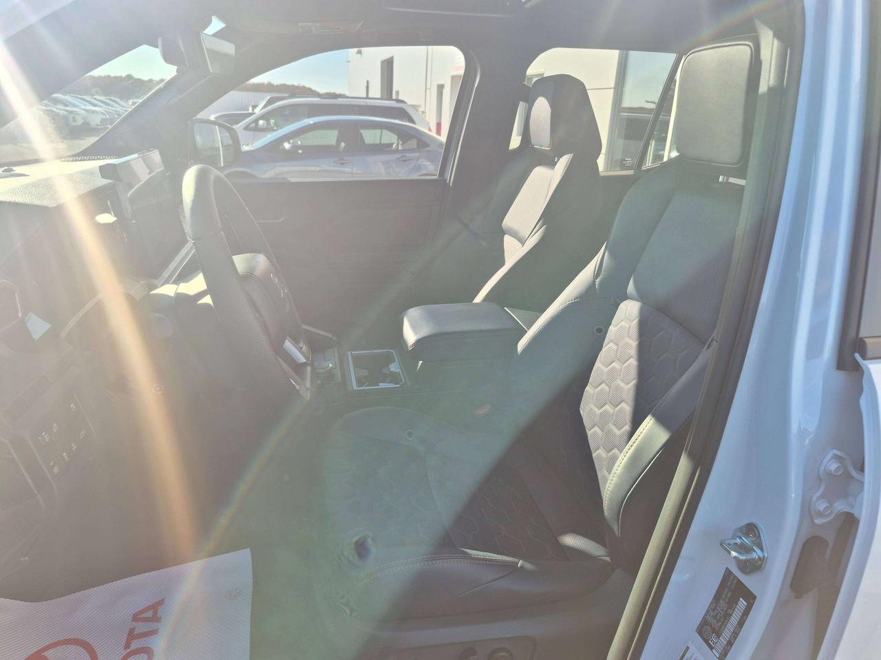 2026 Toyota 4Runner Hybrid Platinum Photo