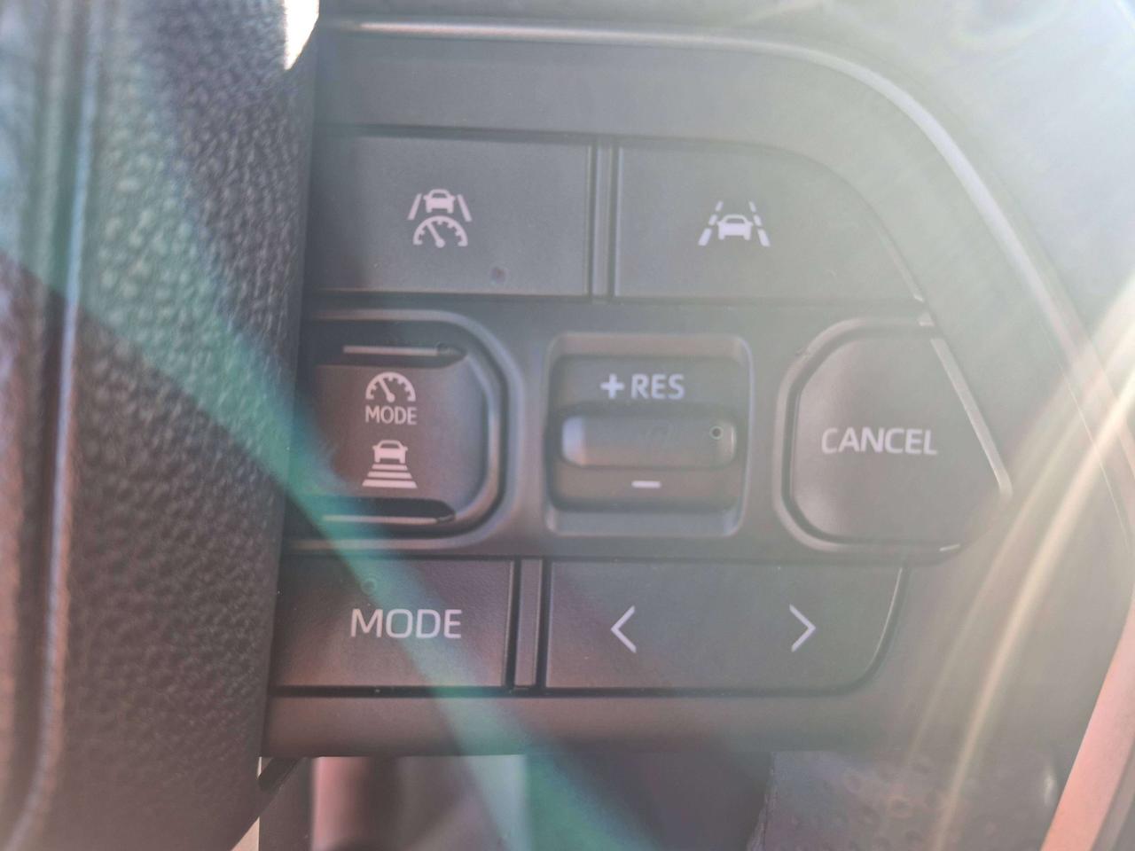 2026 Toyota 4Runner Hybrid Platinum Photo