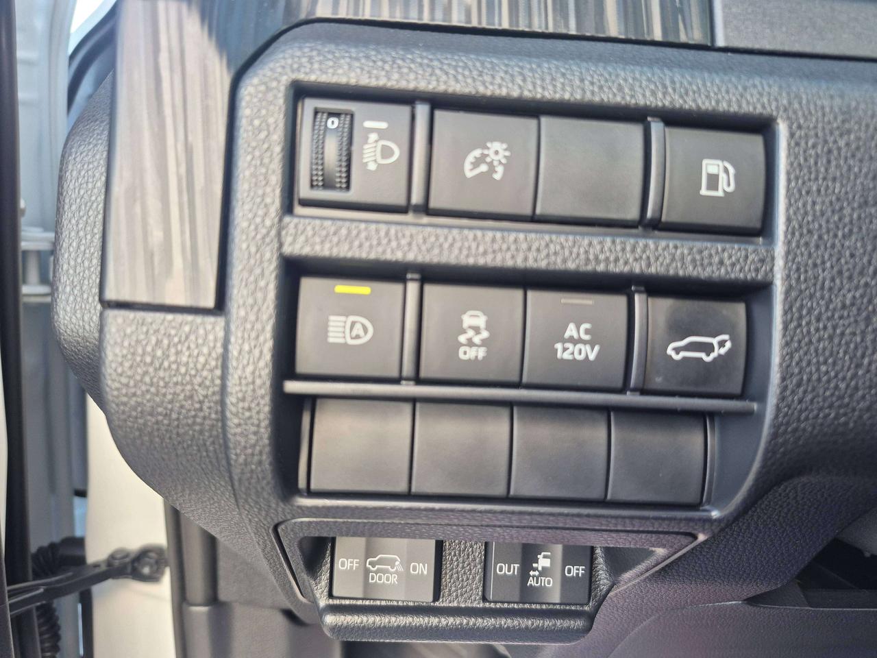 2026 Toyota 4Runner Hybrid Platinum Photo