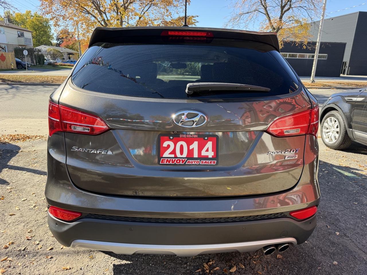 2014 Hyundai Santa Fe Sport Sport 2.0T LIMITED AWD Photo