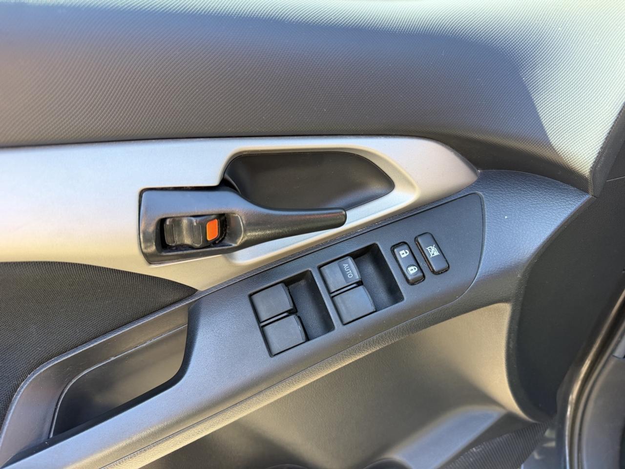 2013 Toyota Matrix  Photo