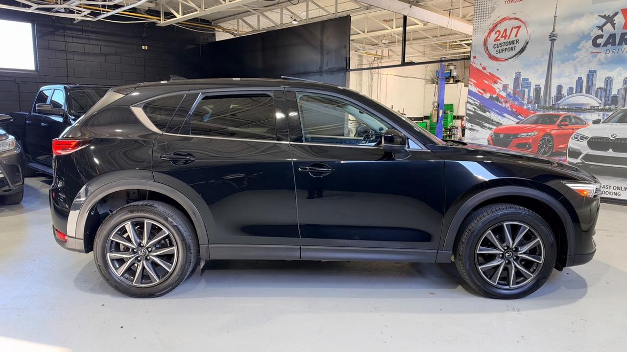 2017 Mazda CX-5 GT Photo