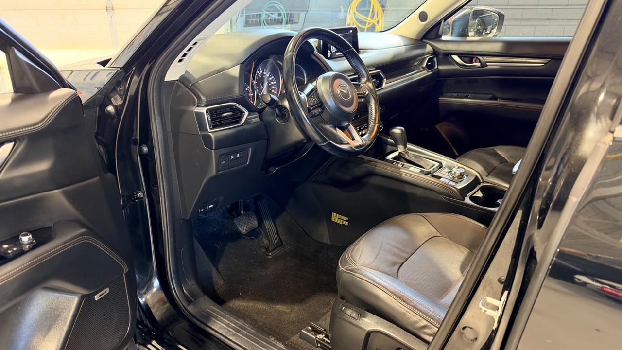 2017 Mazda CX-5 GT Photo
