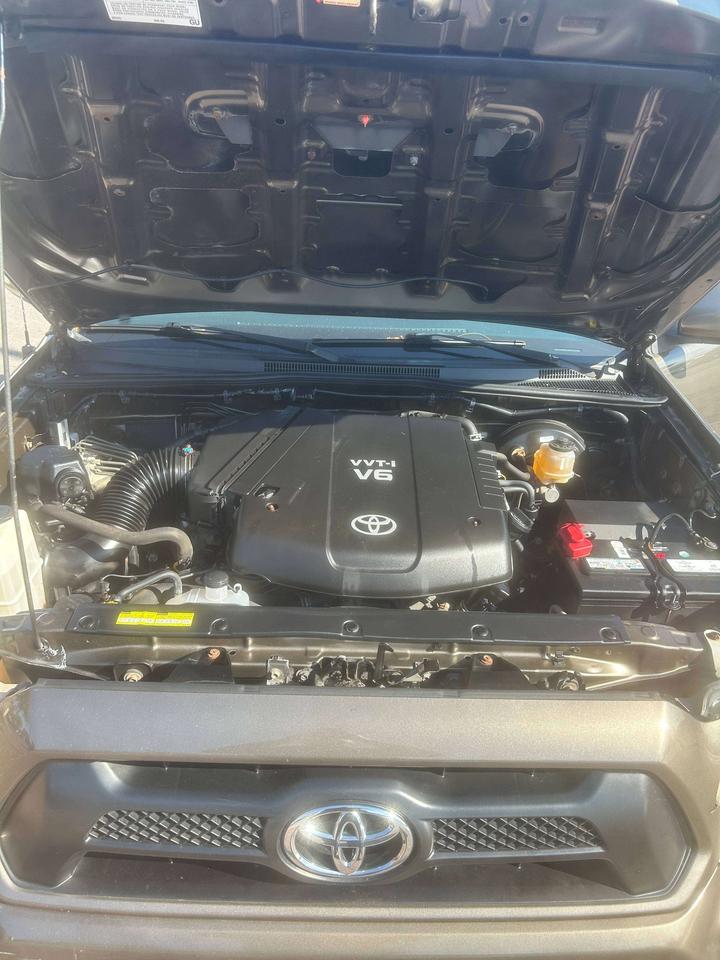 2012 Toyota Tacoma  Photo